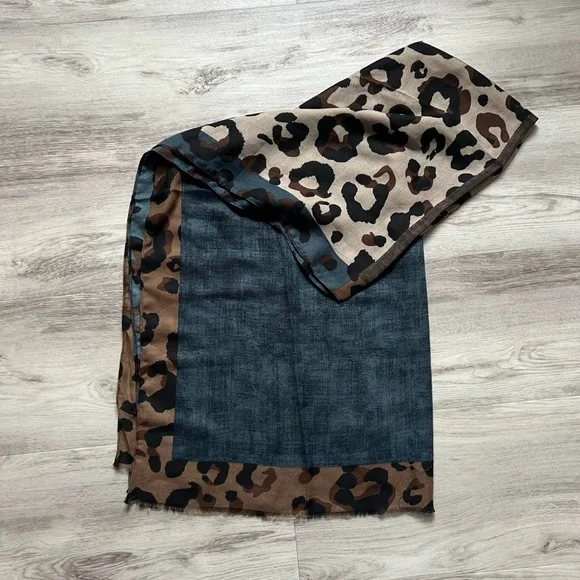 Leopard Print blue and brown Scarf shawl - Picture 1 of 3
